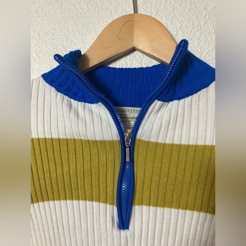 Urban Outfitters Harley Half zip sweater ribbed knit mock neck cropped fit Small - Picture 4 of 8
